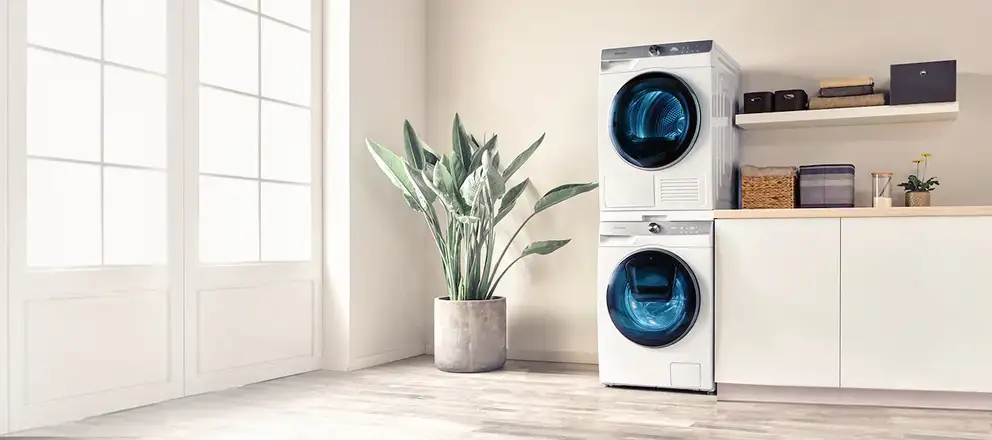 p6-pfs-pcd-kv_ww9800t_lifestyle-v1_pc-4288